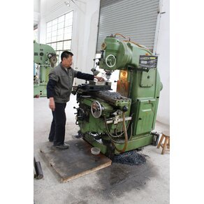 廠房設(shè)備三3